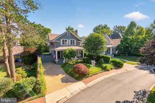 5 OXFORD ST, Chevy Chase, MD 20815