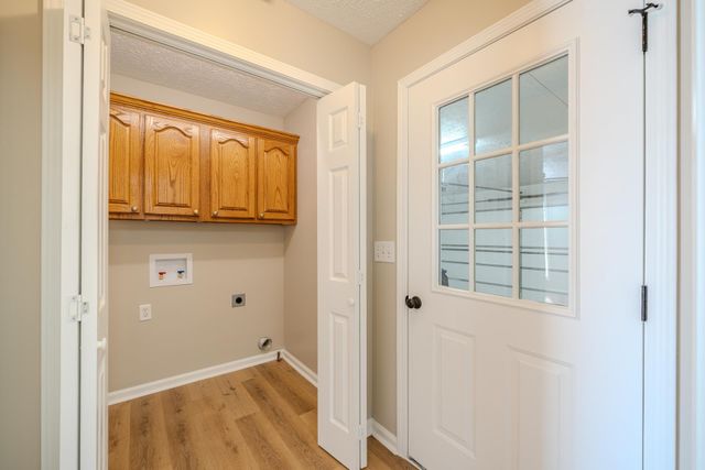 155 GREENWOOD AVE, Savannah, TN 38372