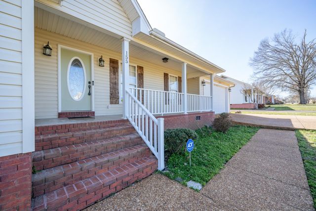 155 GREENWOOD AVE, Savannah, TN 38372