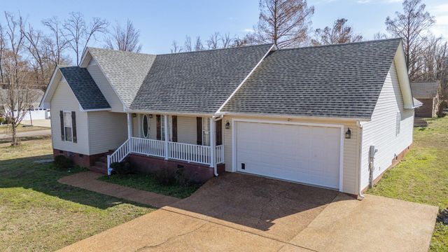 155 GREENWOOD AVE, Savannah, TN 38372