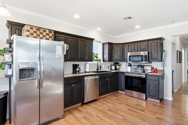 201 S Choctaw Avenue, Haskell, OK 74436