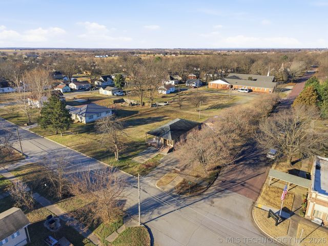 201 S Choctaw Avenue, Haskell, OK 74436