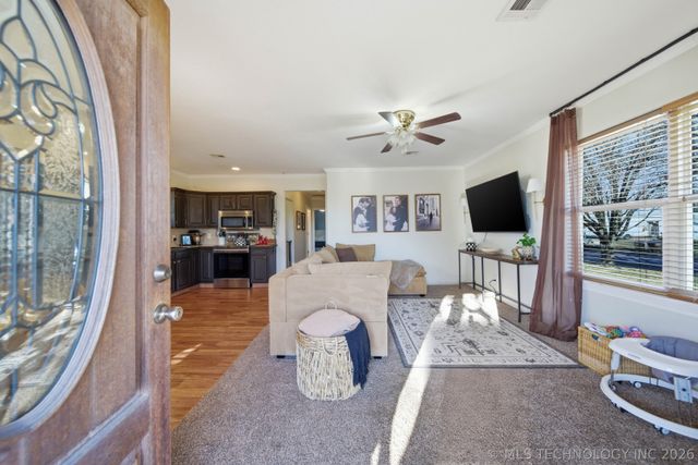 201 S Choctaw Avenue, Haskell, OK 74436