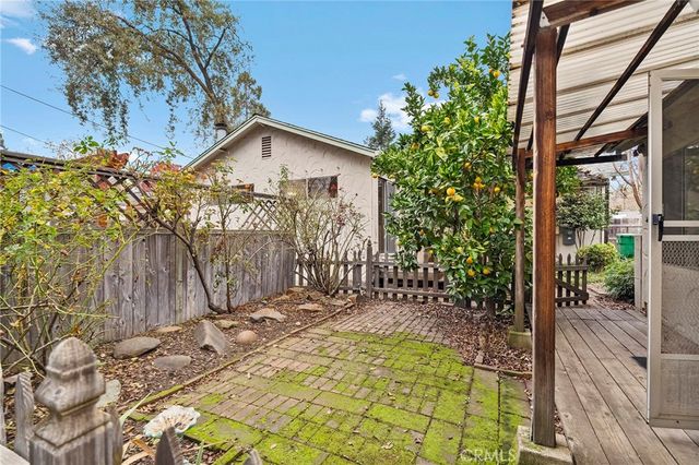 1407 Sunset Avenue, Chico, CA 95926