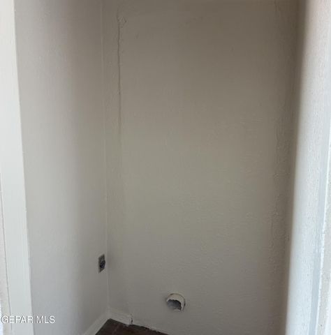 608 BARCELONA Drive, El Paso, TX 79905