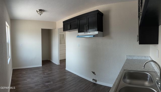 608 BARCELONA Drive, El Paso, TX 79905