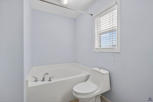 208 New Hope Drive, Perry, GA 31069