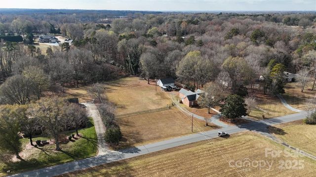 7523 Mcwhirter Road, Mint Hill, NC 28227