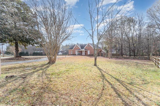 7523 Mcwhirter Road, Mint Hill, NC 28227
