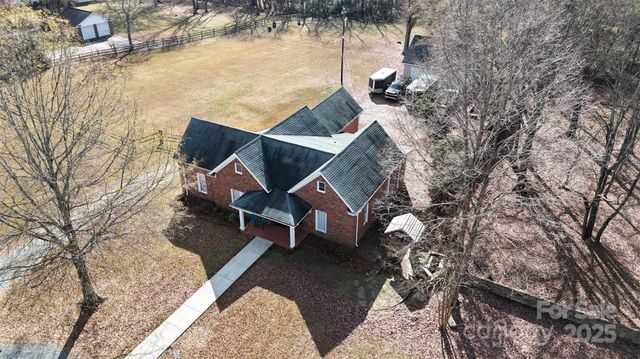 7523 Mcwhirter Road, Mint Hill, NC 28227