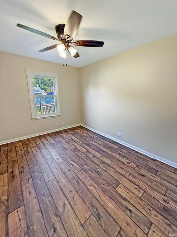 4550 Sweetser Avenue, Evansville, IN 47714