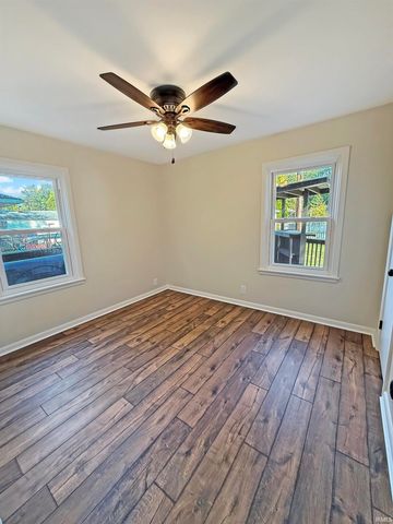 4550 Sweetser Avenue, Evansville, IN 47714