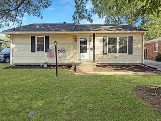 4550 Sweetser Avenue, Evansville, IN 47714