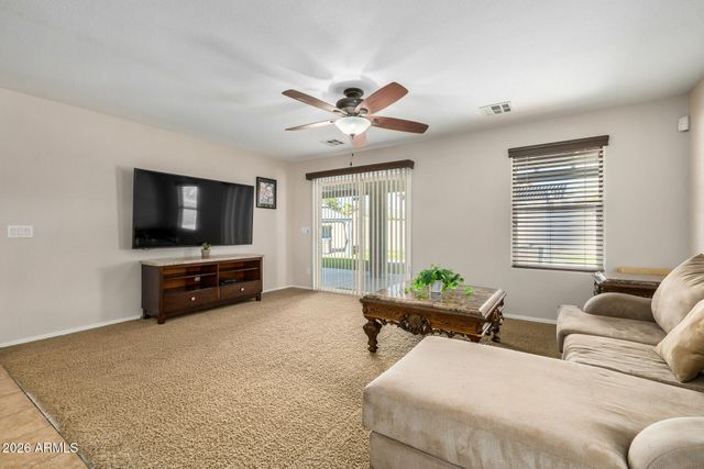 4530 E LONGHORN Street, San Tan Valley, AZ 85140