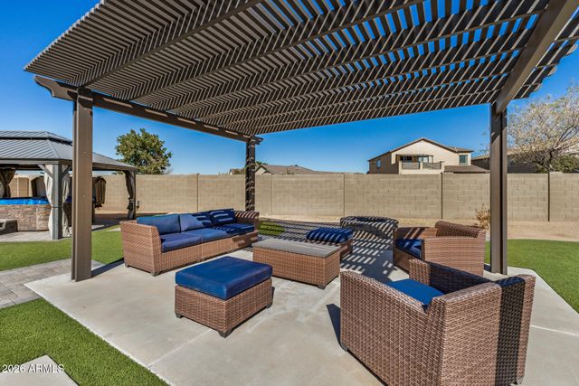 4530 E LONGHORN Street, San Tan Valley, AZ 85140