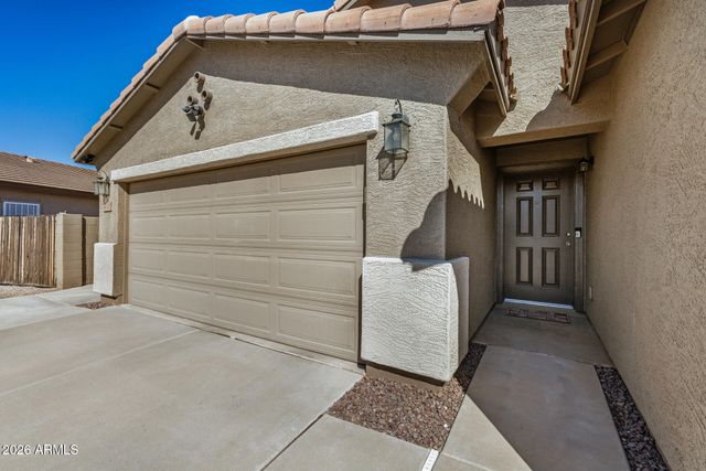 4530 E LONGHORN Street, San Tan Valley, AZ 85140