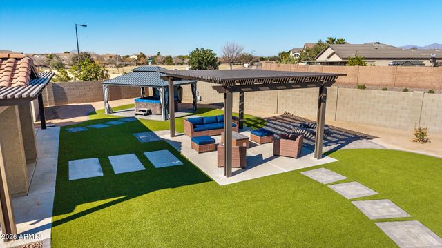 4530 E LONGHORN Street, San Tan Valley, AZ 85140