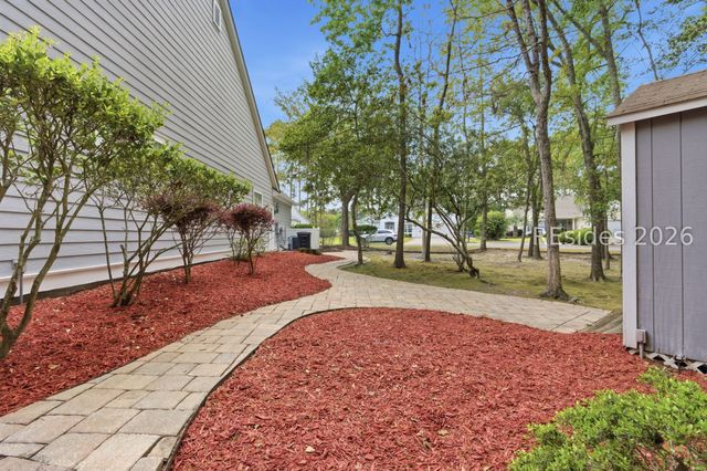230 Blythe Island Dr, Bluffton, SC 29910