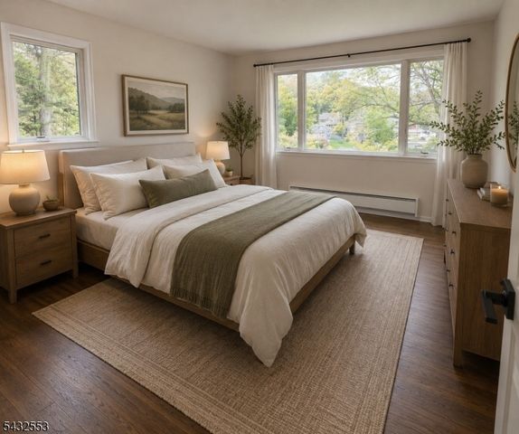 8 Cove Rd, Hopatcong Boro, NJ 07843