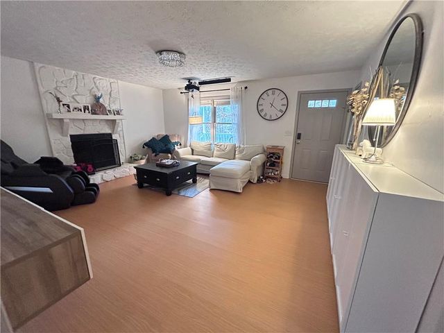 5712 Port Drive, Buford, GA 30518