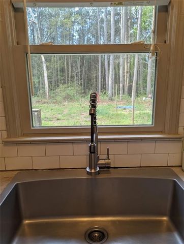 5712 Port Drive, Buford, GA 30518