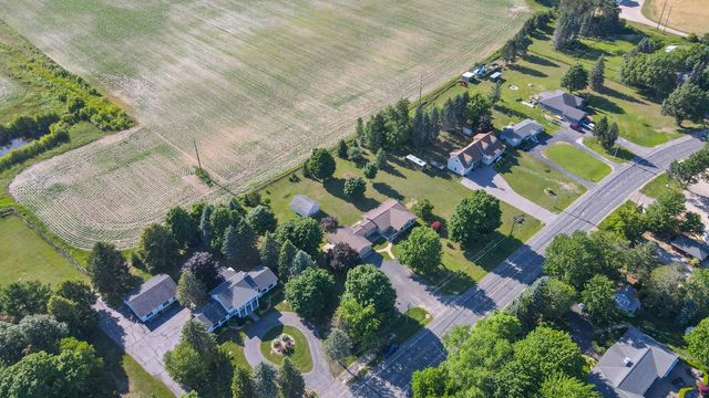 8144 Cairn Highway, Elk Rapids Twp, MI 49629