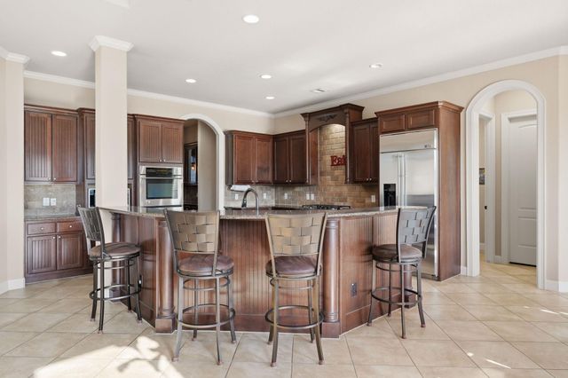 23 Mosaic Point Place, The Woodlands, TX 77389