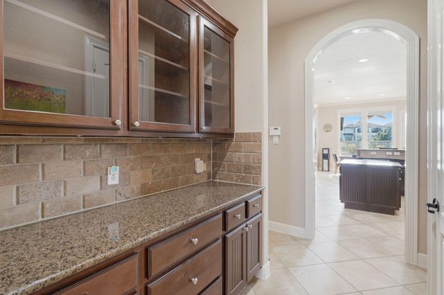 23 Mosaic Point Place, The Woodlands, TX 77389
