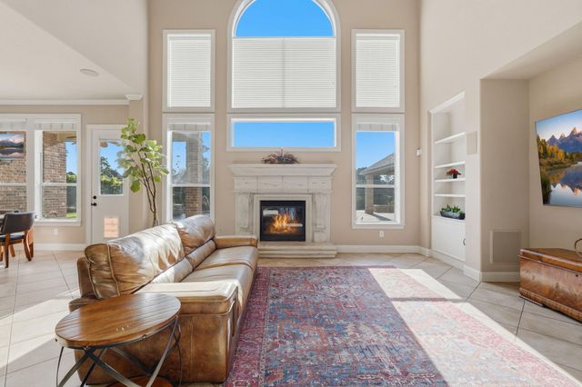 23 Mosaic Point Place, The Woodlands, TX 77389
