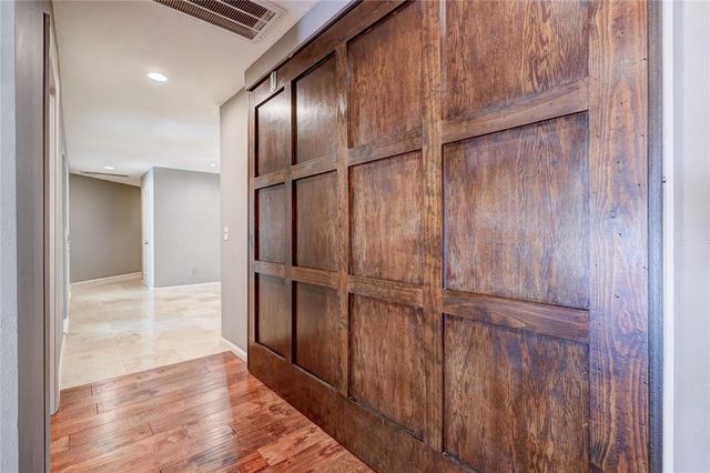 6325 Glenbrook Court, Oklahoma City, OK 73118