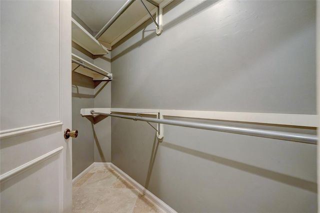 6325 Glenbrook Court, Oklahoma City, OK 73118
