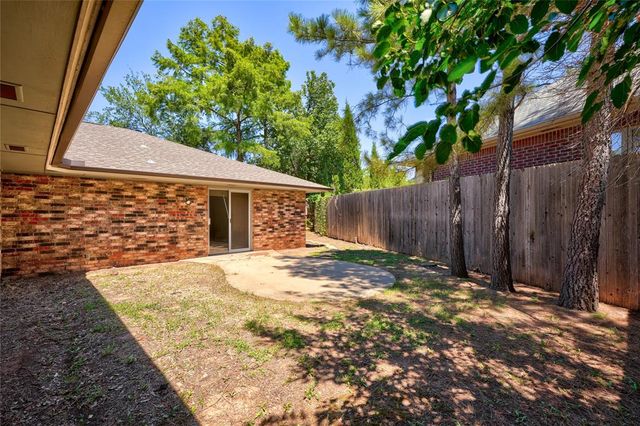 6325 Glenbrook Court, Oklahoma City, OK 73118