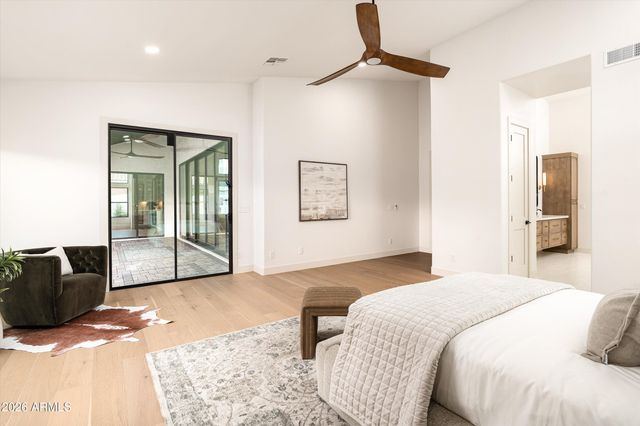 10228 N 55th Place, Paradise Valley, AZ 85253