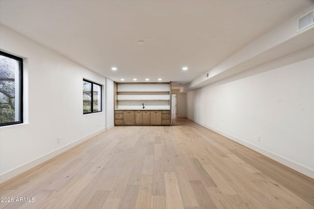 10228 N 55th Place, Paradise Valley, AZ 85253