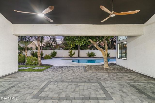 10228 N 55th Place, Paradise Valley, AZ 85253