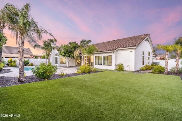 10228 N 55th Place, Paradise Valley, AZ 85253