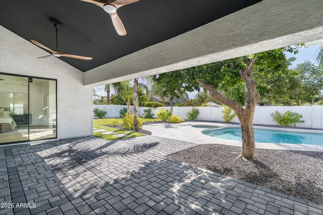 10228 N 55th Place, Paradise Valley, AZ 85253