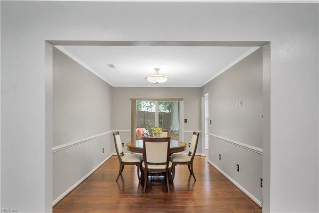 349 Rivers Ridge CIR, Newport News, VA 23608