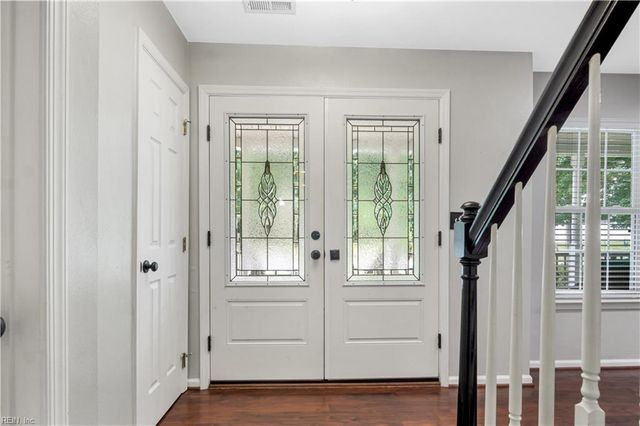 349 Rivers Ridge CIR, Newport News, VA 23608