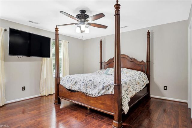 349 Rivers Ridge CIR, Newport News, VA 23608