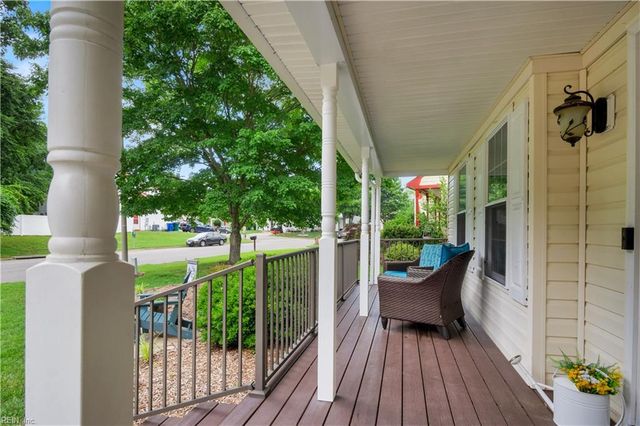 349 Rivers Ridge CIR, Newport News, VA 23608