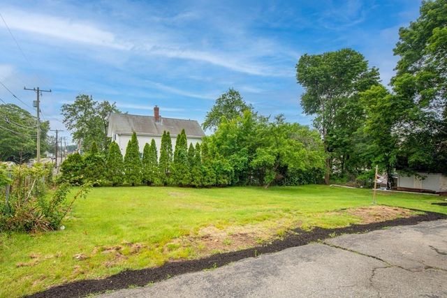 28 Washington St., Stoneham, MA 02180