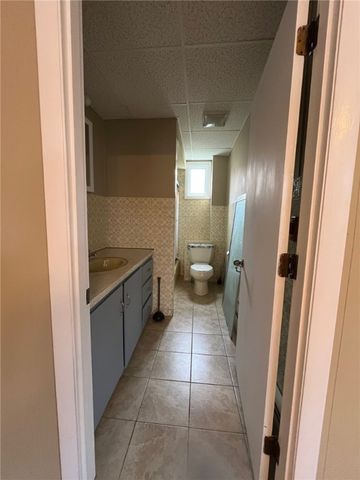 1104 S Broadway Avenue 1, East Providence, RI 02914