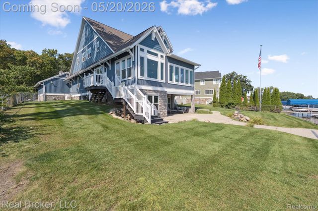16295 Whitehead Drive, Argentine Township, MI 48451