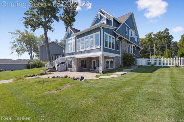 16295 Whitehead Drive, Argentine Township, MI 48451