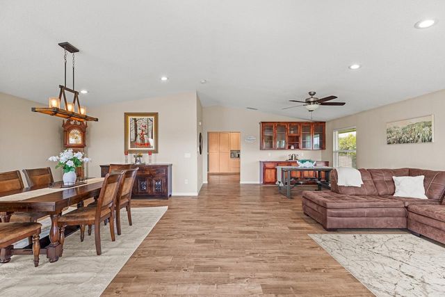 8540 W Bates Ct, Tracy, CA 95304