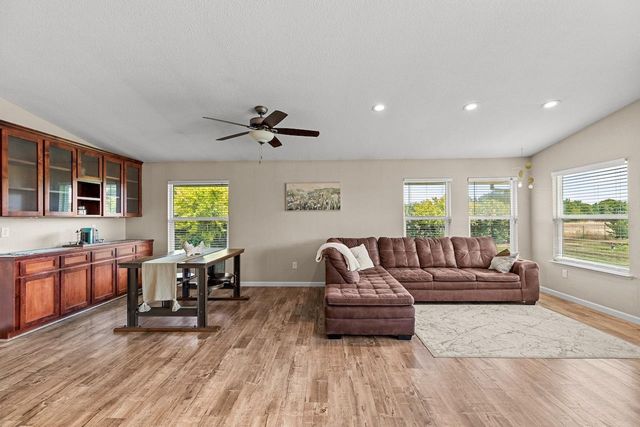 8540 W Bates Ct, Tracy, CA 95304