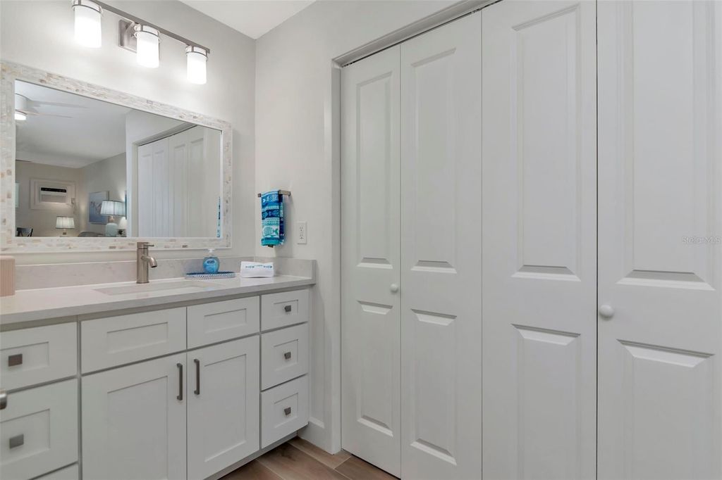 Image 26 of property listing at 2700 GULF BOULEVARD W2, Belleair Beach, FL 33786