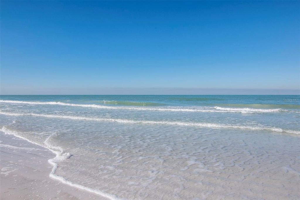 Image 38 of property listing at 2700 GULF BOULEVARD W2, Belleair Beach, FL 33786