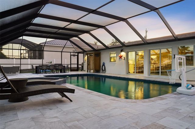 3915 COCONUT TERRACE, Bradenton, FL 34210